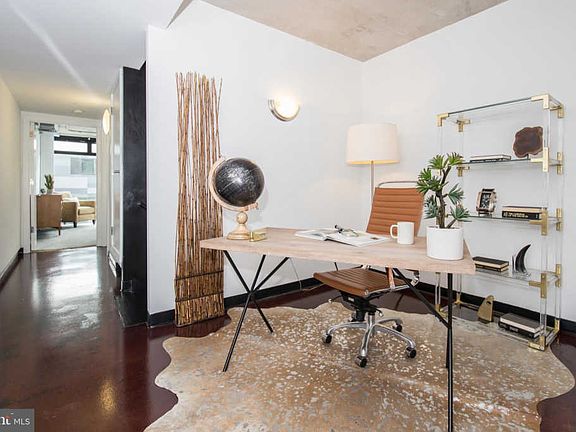 3rd image of 1050 N Hancock St #2B-1BA