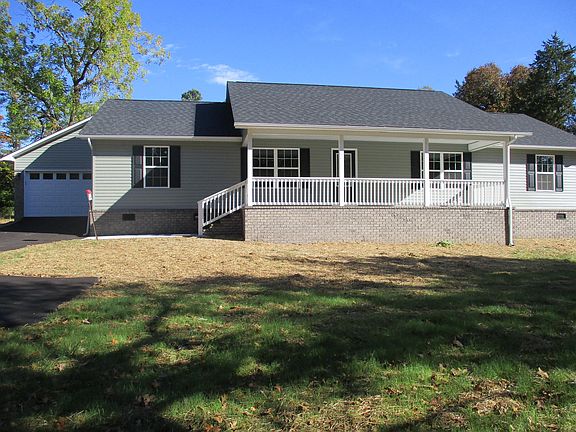 2nd image of 872 Waterview Dr