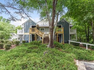 102 Mill Pond Rd, Roswell, GA 30076