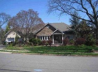 6 Monica Dr, Edison, NJ 08820