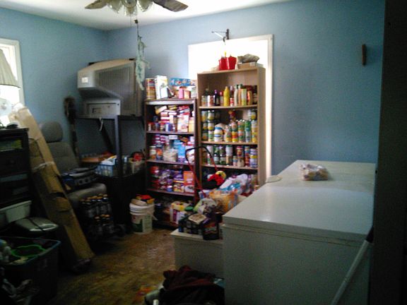 4th image of 215 N 25th St