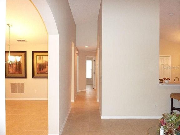 4th image of 2216 College Ave