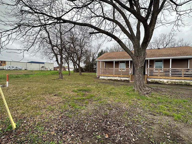906 Eagle Ave #A — Photo 11