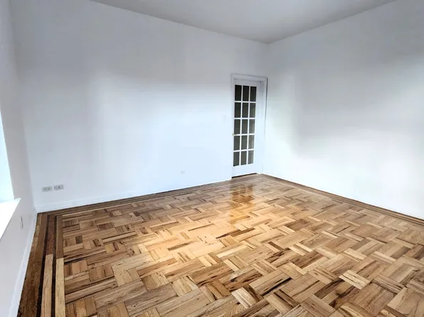 2940 Ocean Avenue image 4 of 16