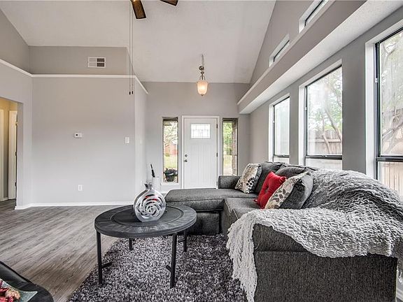 5th image of 4768 Wineberry Dr