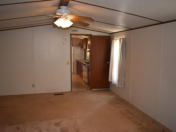 2nd image of 1802 NE 172nd Ave