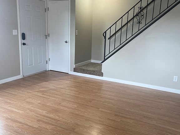 3rd image of 3306 Opal Dr