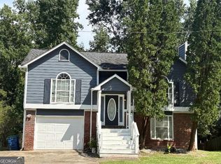 6565 Emerald Pointe Cir, Atlanta, GA 30349