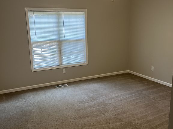 4th image of 200-500 Holly Pines Dr #41