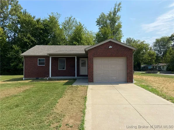 139 Parkside Drive, Hanover, IN 47243
