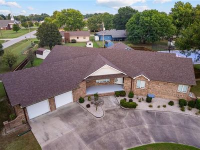 707 Quail Creek Rd, Parsons, KS, 67357