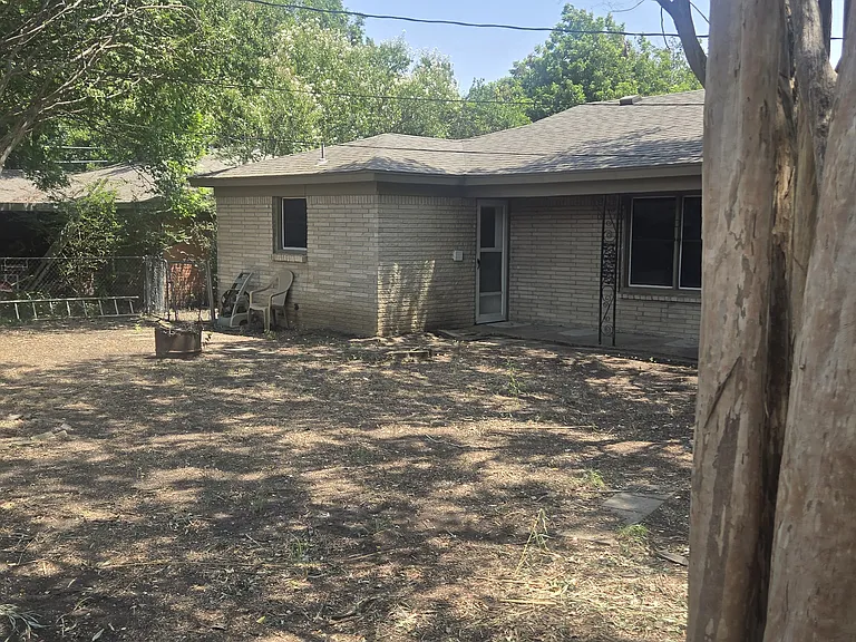 504 S Judd St — Photo 27