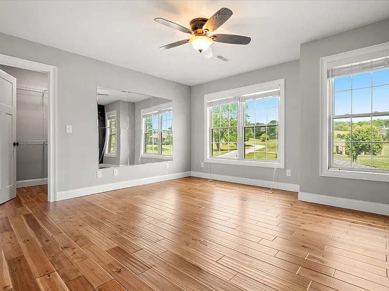 200 Crooked Creek Dr — Photo 33