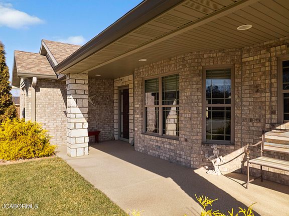 2nd image of 4646 Tanman Ct