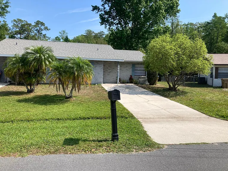 356 Cocoa Ct — Photo 1