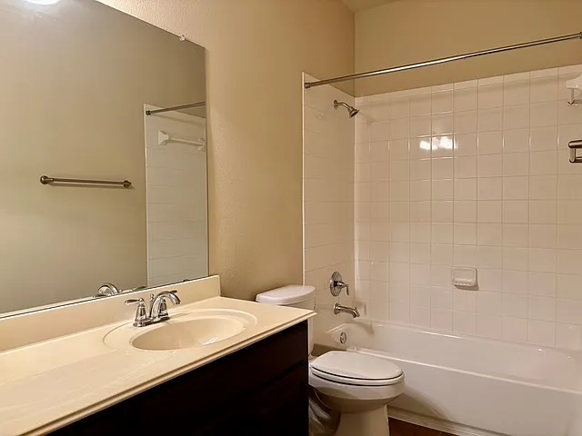 4654 Penelope Ln — Photo 21