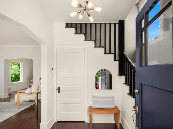 1132 NW 56th Street, Seattle, WA 98107