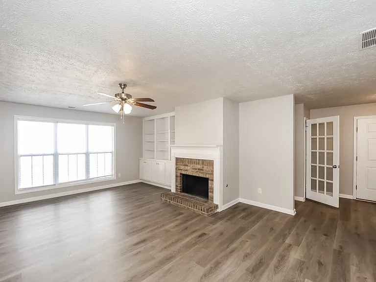 1716 Anniston Dr — Photo 5
