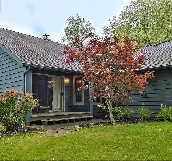 446 Rocky Hollow Dr — Photo 6
