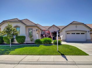 9960 Winkle Cir, Elk Grove, CA 95757