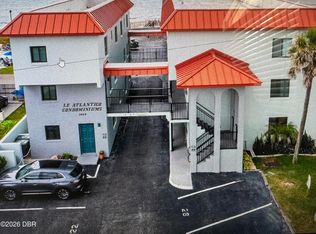 1404 N Atlantic Ave APT 30, Daytona Beach, FL 32118