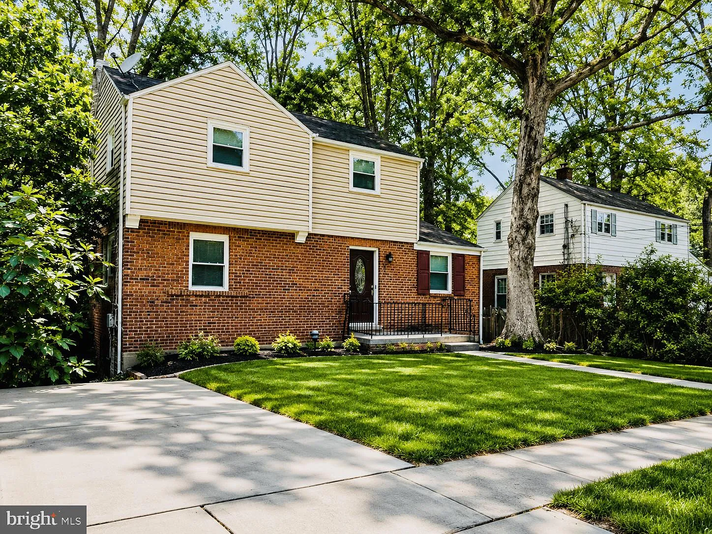 2 bed, 2.0 bath, 1742 sqft, $2,800 — Photo 1