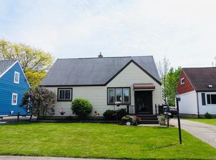 15 Rogers Dr, Cheektowaga, NY