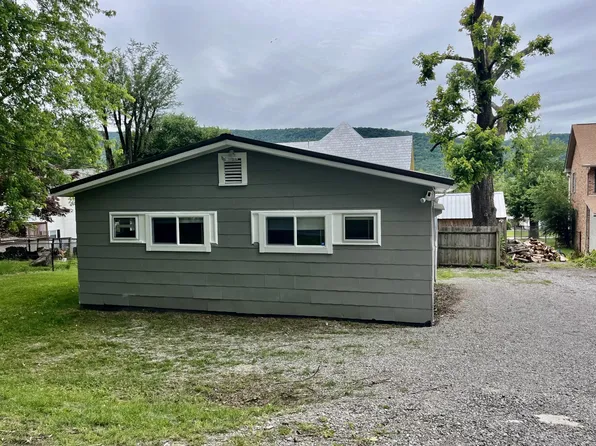 201 S Facy St, Rockwood, TN 37854