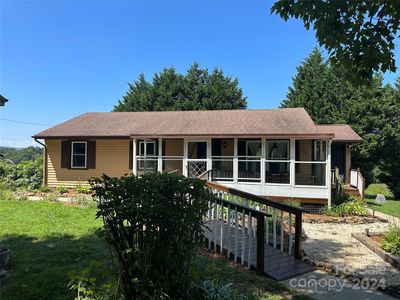 106 Albert Dr, Flat Rock, NC, 28731