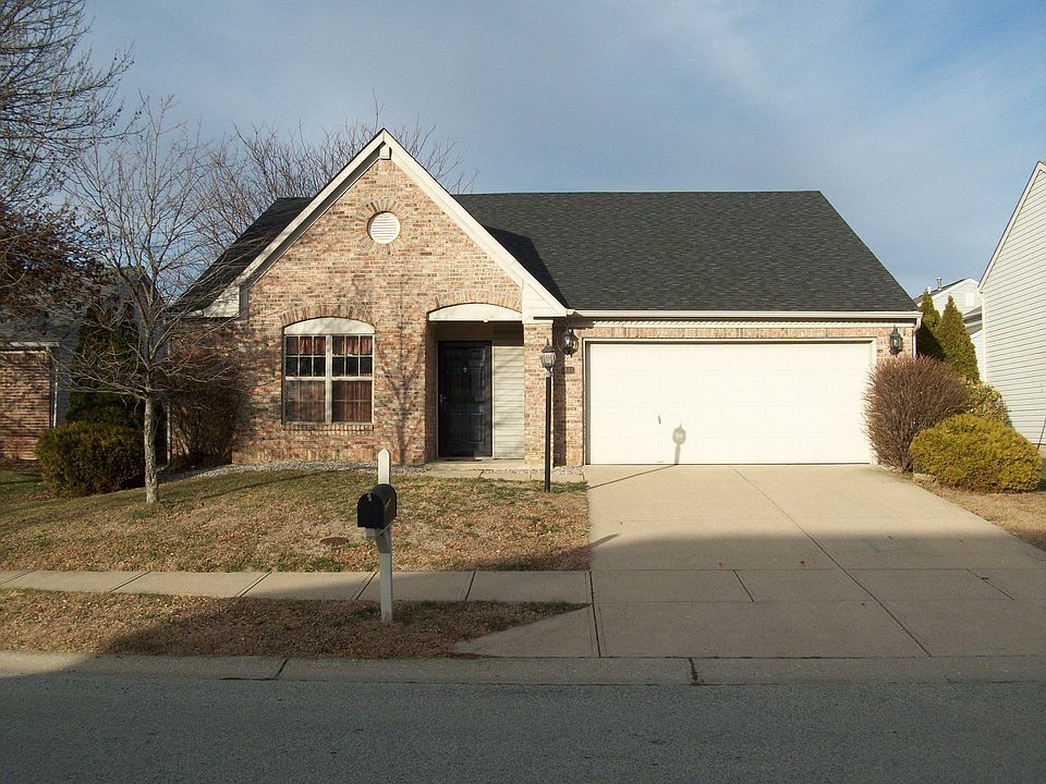 1st image of 5944 King Lear Dr