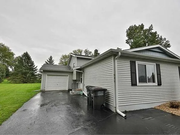 926 Parkview Dr, Milton, WI 53563