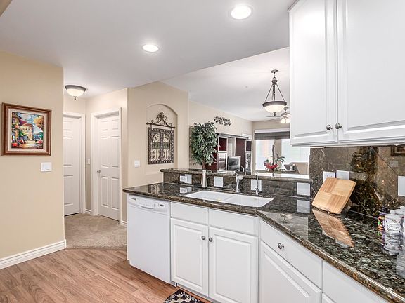 5th image of 5350 E Deer Valley Dr Unit 4426