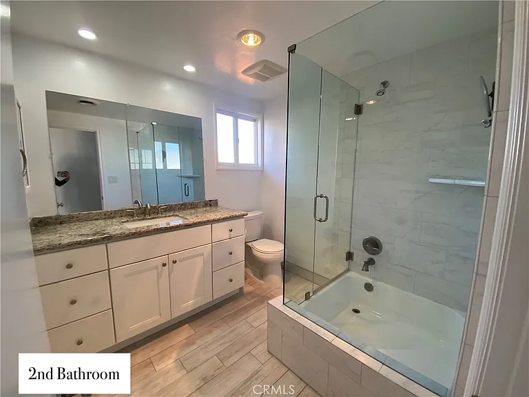 26721 Avenida Las Palmas #A — Photo 13