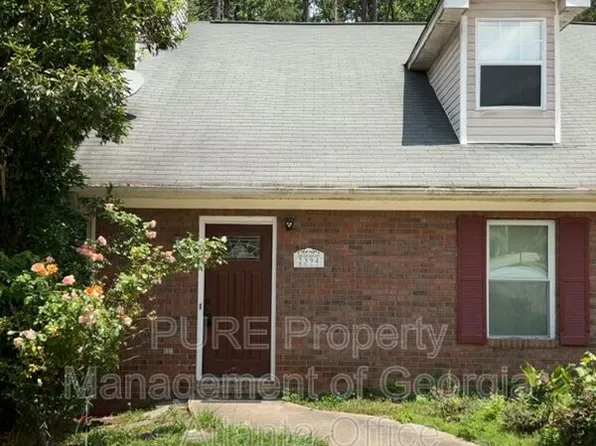 2394 Leeward Ct, Lithia Springs, GA 30122