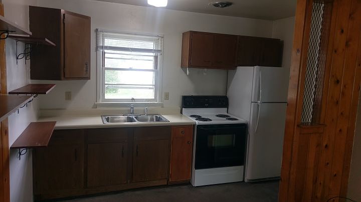 2nd image of 712 N 22nd St #See
