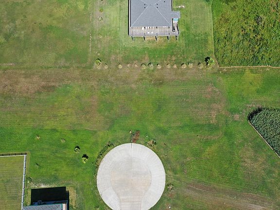 2nd image of 4318 Bolivar Cir