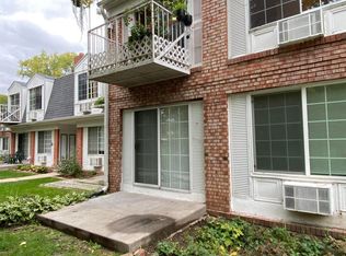 2146 Allen Blvd UNIT 4, Middleton, WI 53562