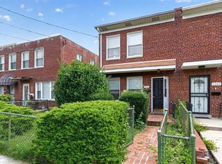 5551 Chillum Pl NE, Washington, DC 20011