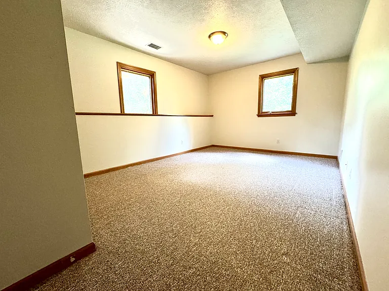 6791 Pleasantview St NE — Photo 11