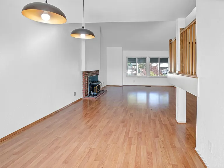 720 Toulouse Ct — Photo 6