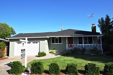 1st image of 209 Santa Clara Way