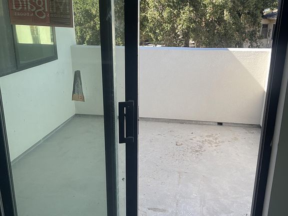 3rd image of 3730 El Camino Real #3-1