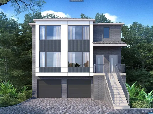 519 Orchard Ave, Palisades Park, NJ 07650