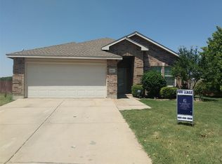 16913 Thorntree Ct, Justin, TX 76247