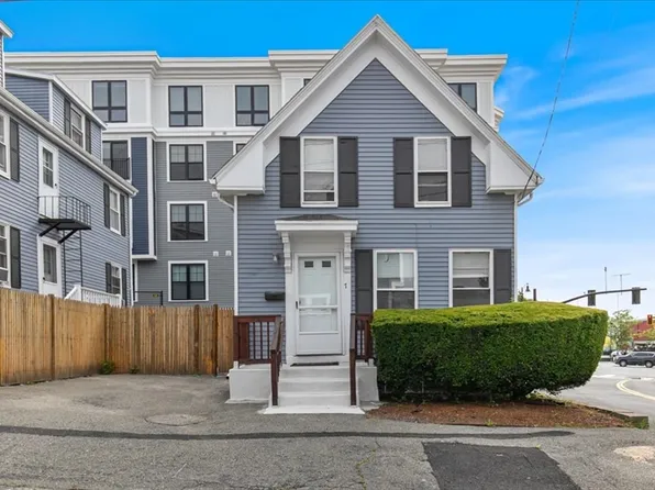 7 Cox Ct, Beverly, MA 01915