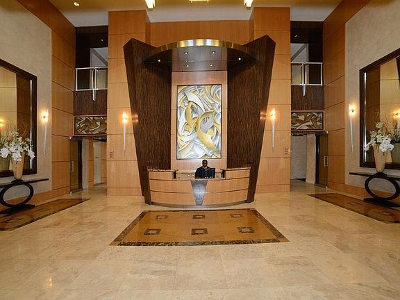 Home For Sale In The Landmark