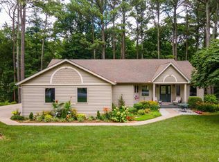102 Woodland Trl, Anna, IL 62906