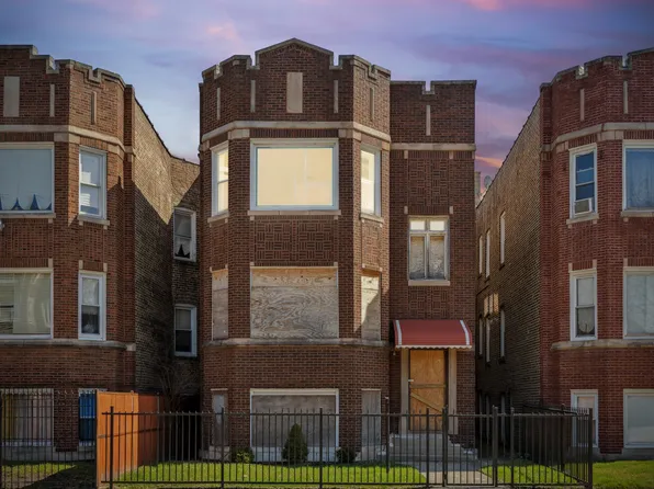 7959 S Essex Ave, Chicago, IL 60617