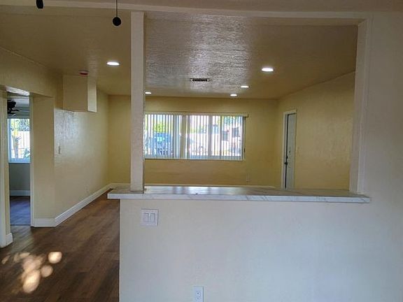 2nd image of 1712 N 26th Ave