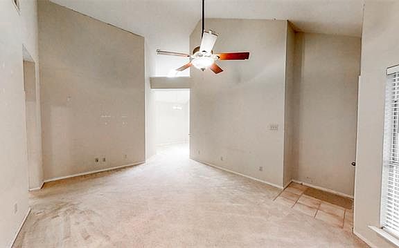 5th image of 1363 Mimosa Ln